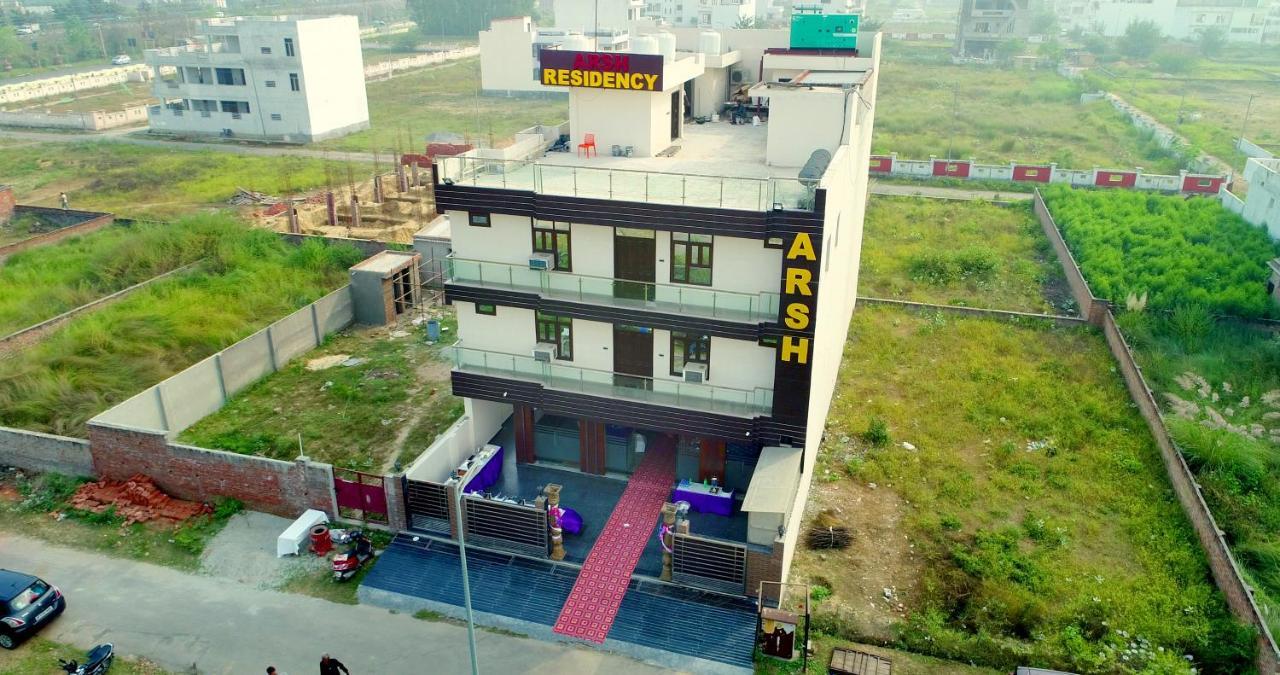 Arsh Residency Hotel Lucknow Exterior foto